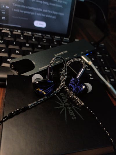 Kiwi Ears Cadenza IEM