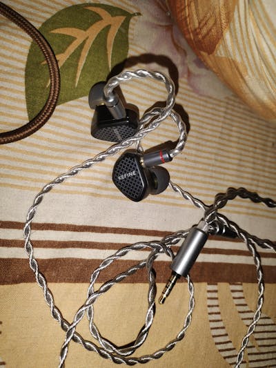 MOONDROP MC2 With Microphone Upgrade Cable for IEMs