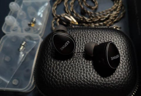 KEFINE Quatio IEM