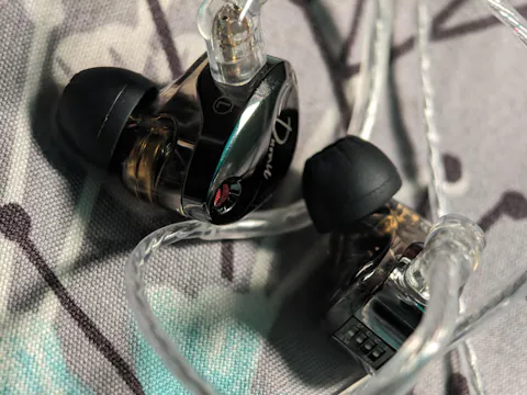 KZ Duonic Tri-Magnetic Planar Driver IEM With Mic