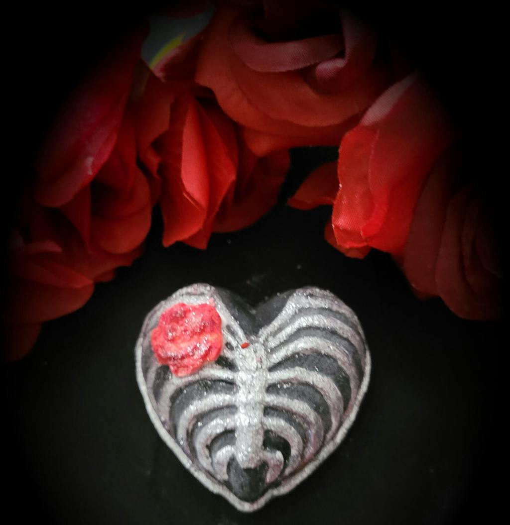Bones Heart Bath Bomb Mold
