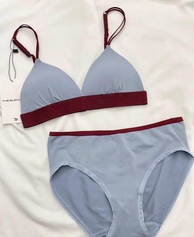 Wire-Free Contrast Triangle Bra
