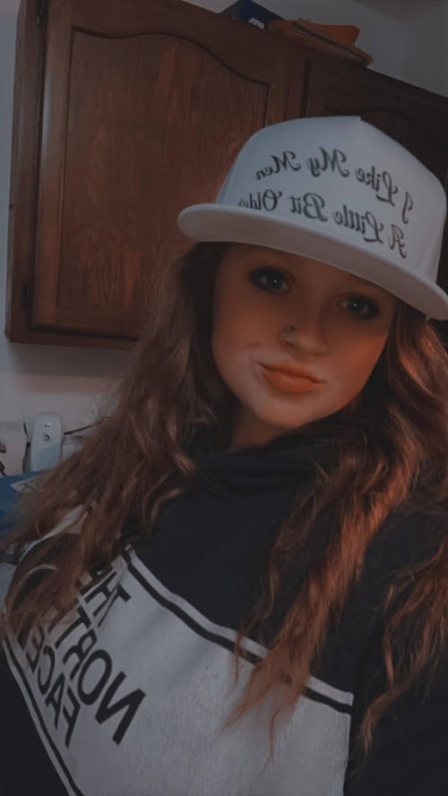 I Like My Girls A Little Bit Older Hat