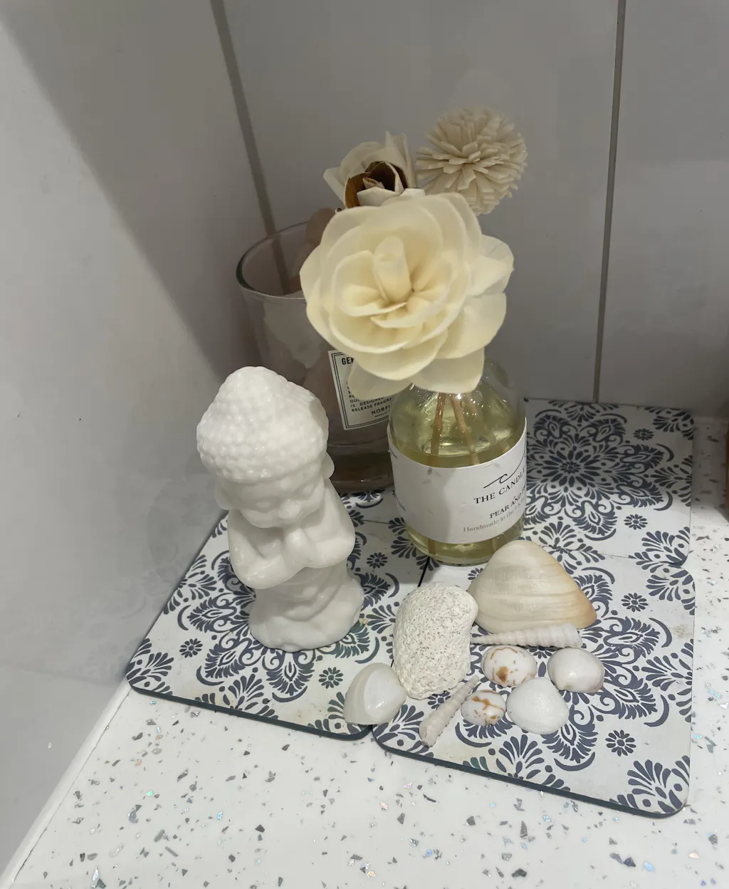 Pear and Freesia Flower Diffuser