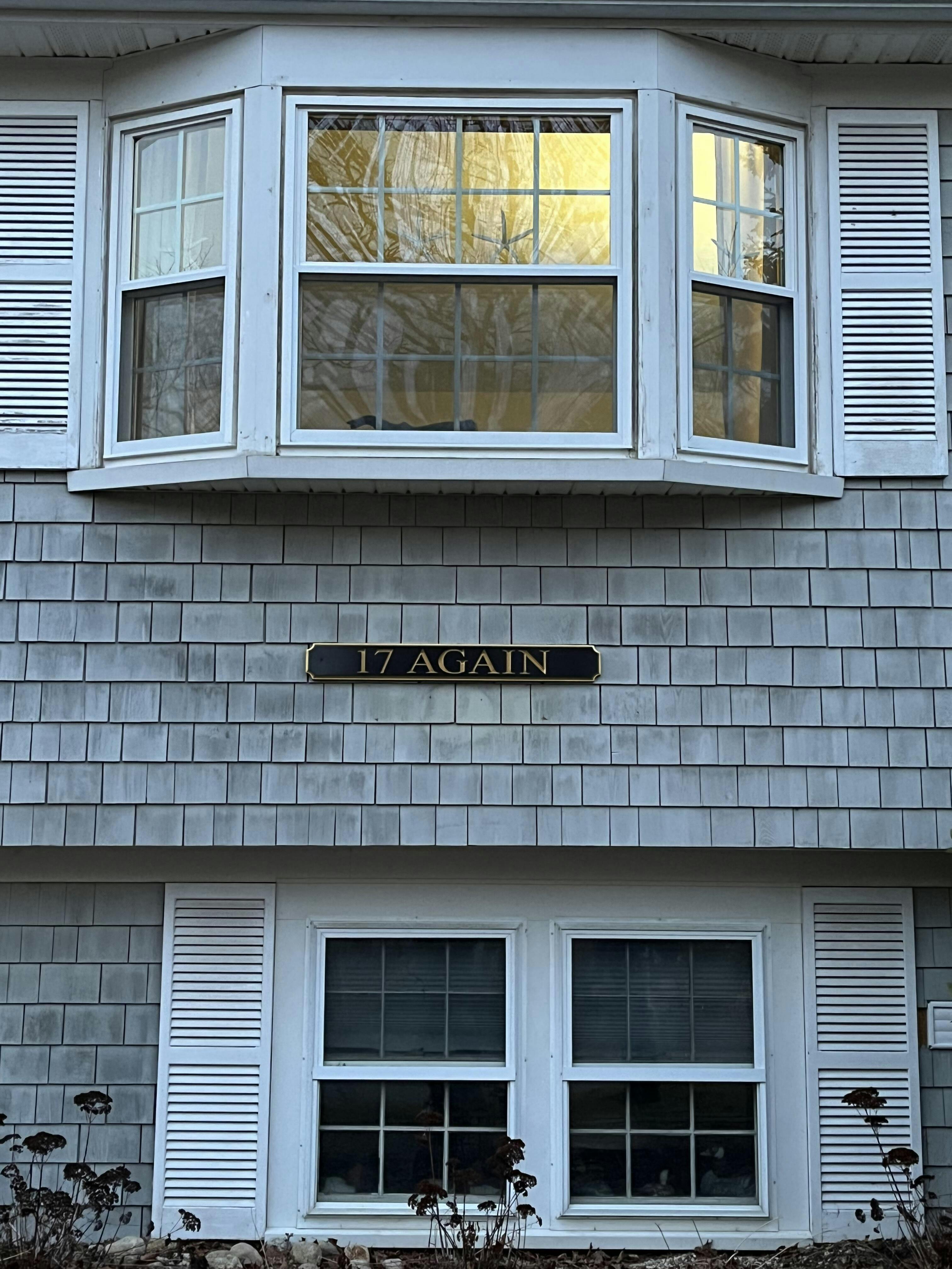 Nantucket Quarterboard Custom House Signs with Decorative Ends The