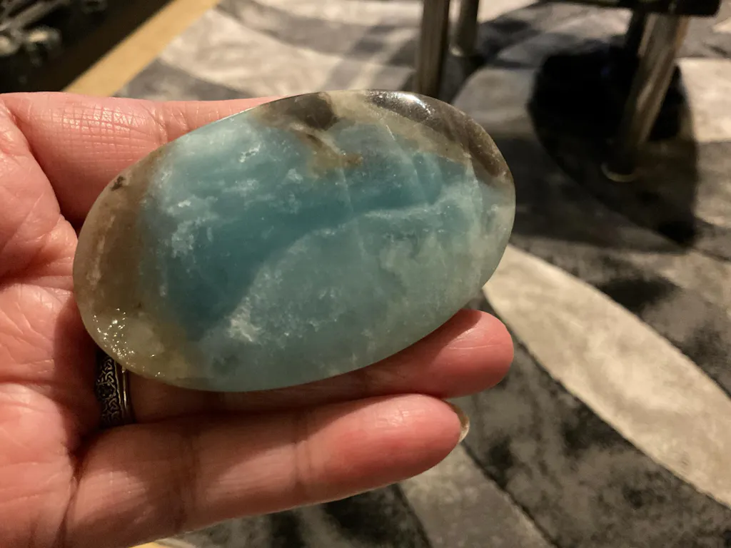 Caribbean Calcite Palm Stone