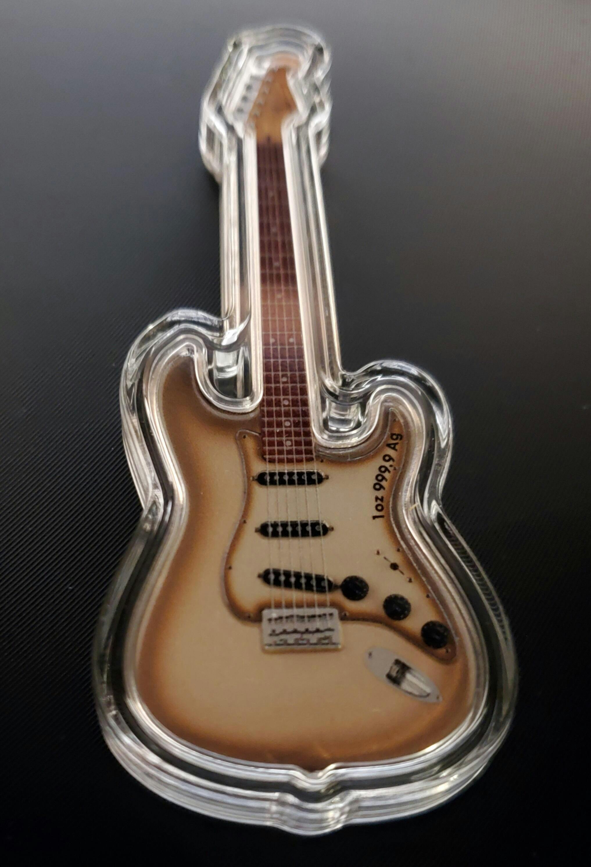Fender Stratocaster 70th Anniversary 2024 1 oz $2 Silver