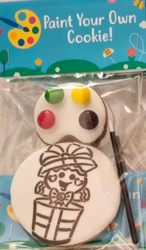 Gingerbread in Gift Box PYO Stencil - Drawn by Krista