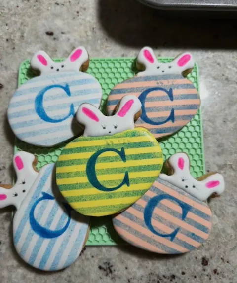 Peek a Boo Bunny Cookie Cutter