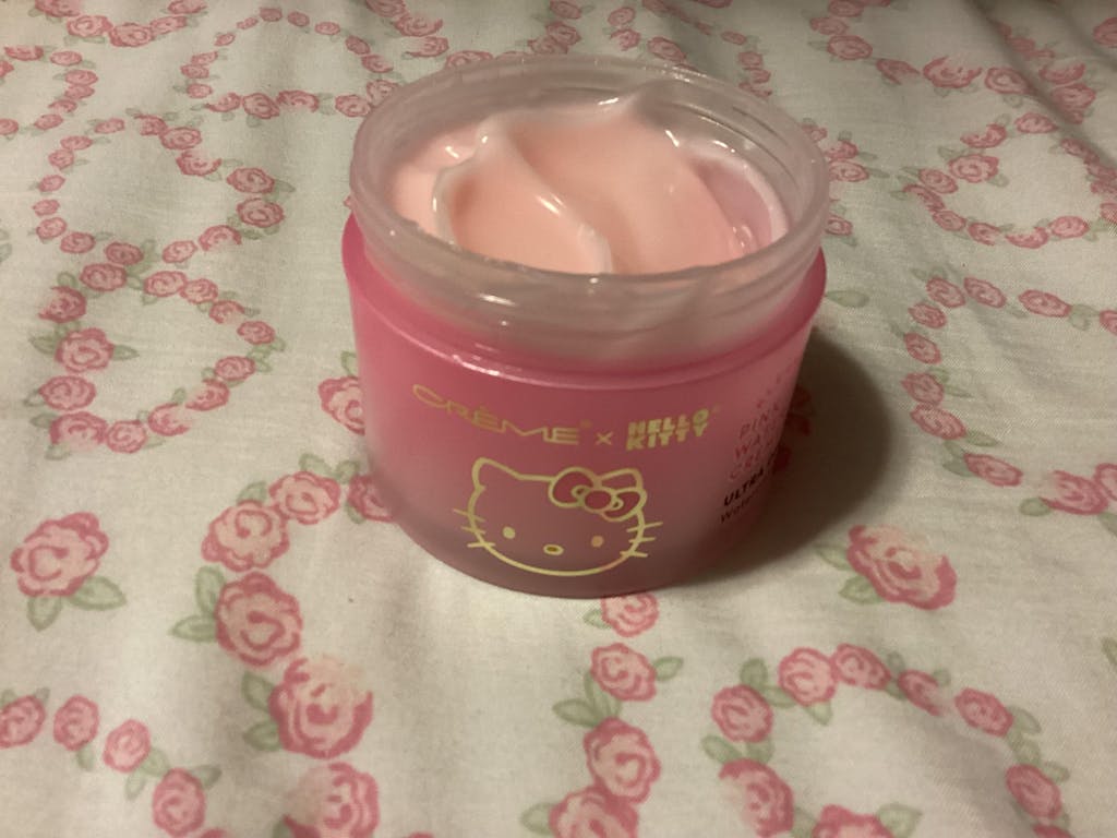 The Crème Shop X Hello Kitty Pink Water Crème Klean Beauty™