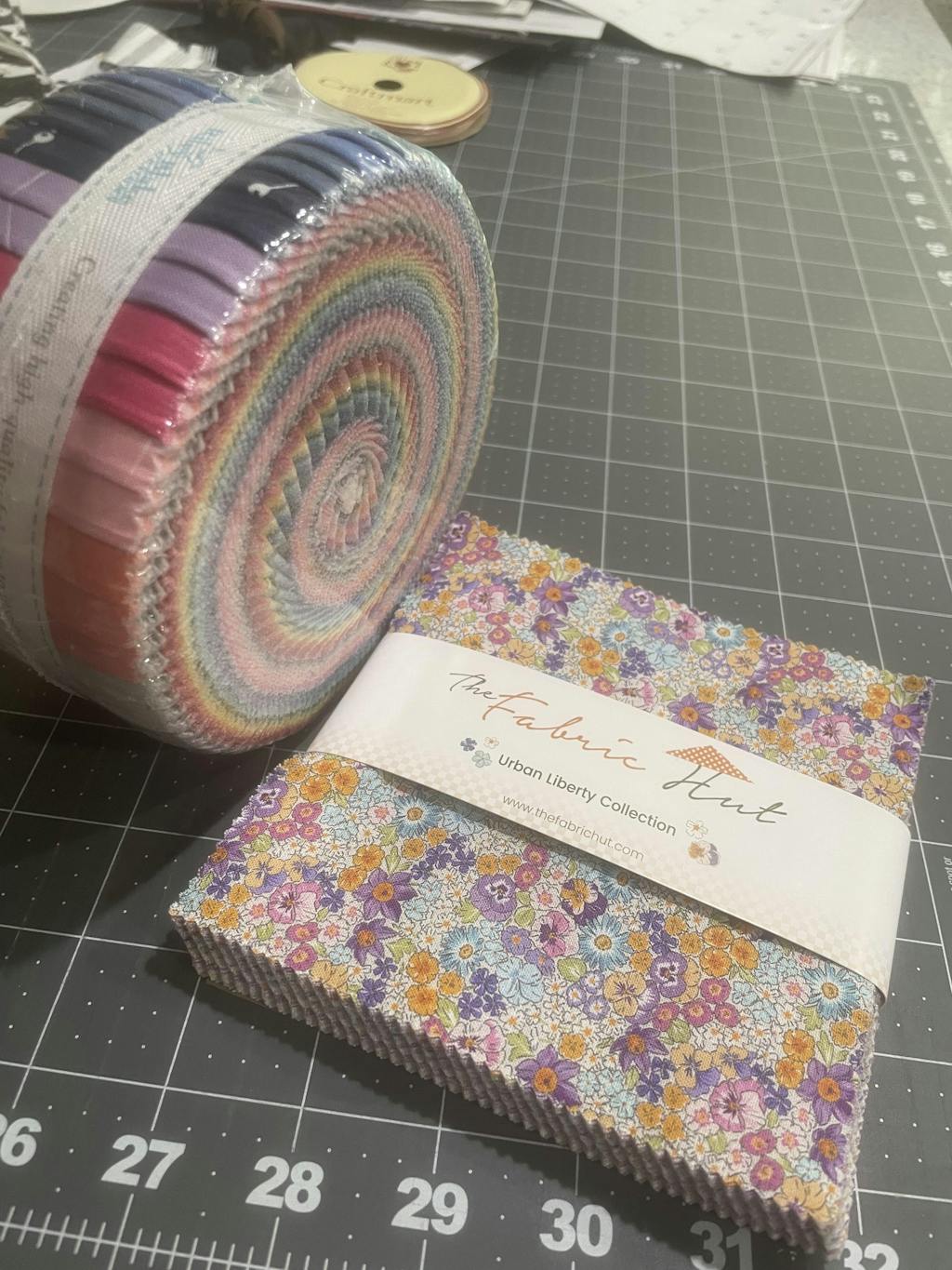 Charm-pack 40pcs - Urban Liberty Collection