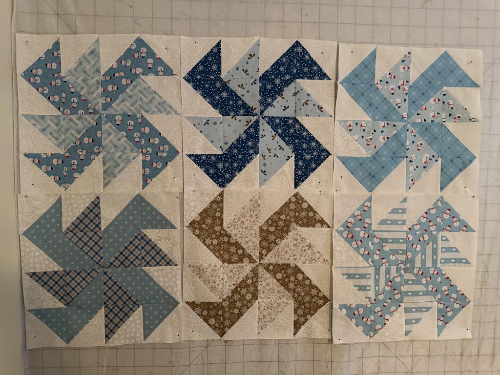 Charm-pack 240pcs - Snowman & Snowflake Collection