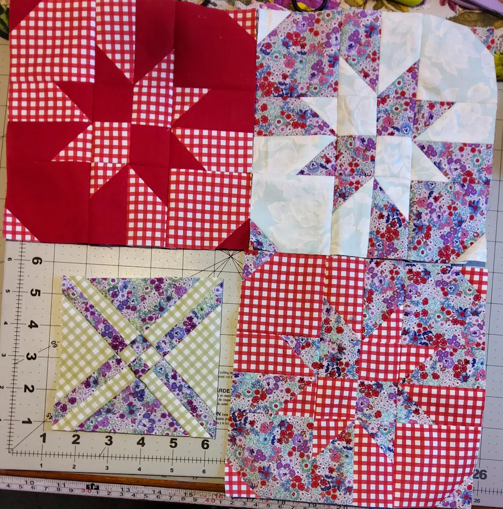 Charm-pack 240 pcs - Urban Liberty Collection