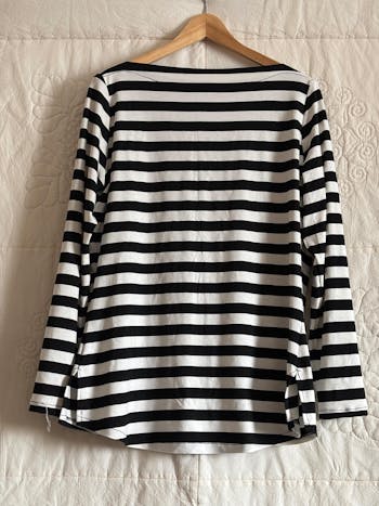 Jennifer Lauren Handmade Gable Top