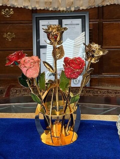 24K Gold Forever Rose - Heart Rose - Pink (White Hearts)