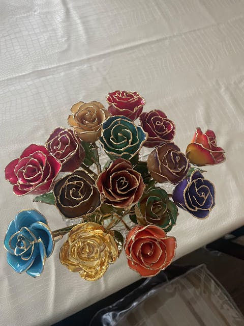 24K Gold Forever Rose - Blue Meadow