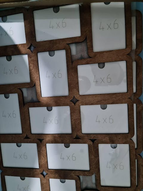 30 Piece Picture Frame Collage | Large wall photo gallery | Family photo frame