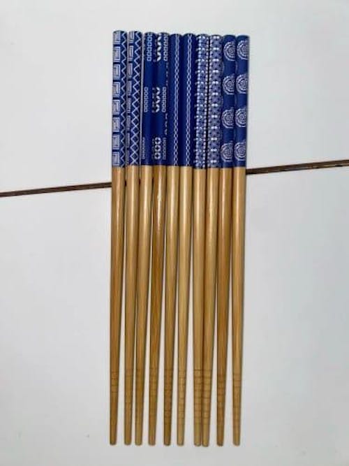 Premium Bamboo Chopsticks – Set of 5 Pairs (Multicolor)