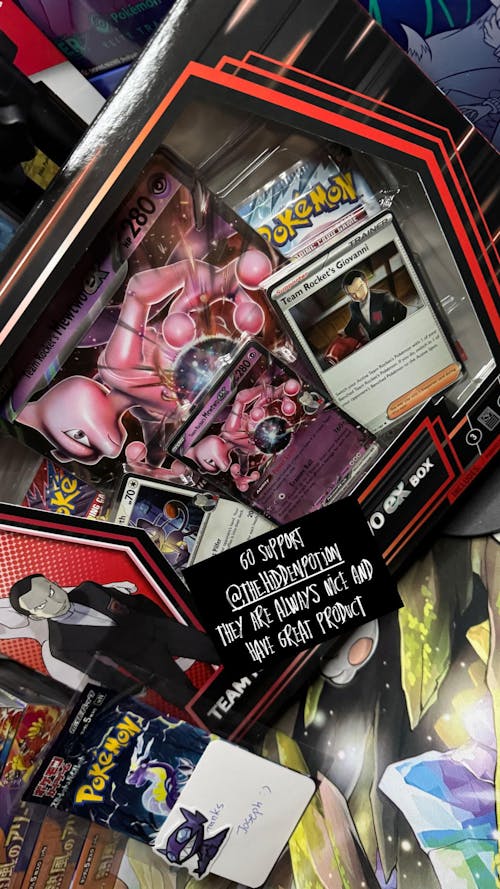 Pokémon TCG: Team Rocket's Mewtwo ex Box