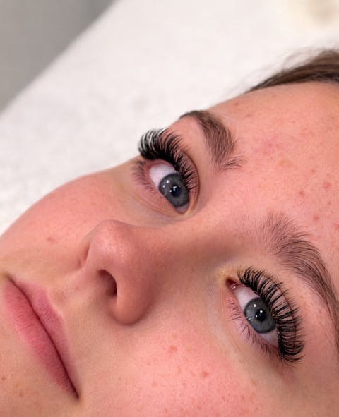 Pre Made Angel Lash Trays - Instant Angels