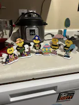 Set of Spring Bee Sitters DIY Kit