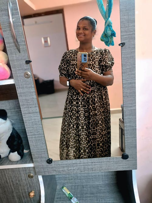 Lasya2 Maternity Dress