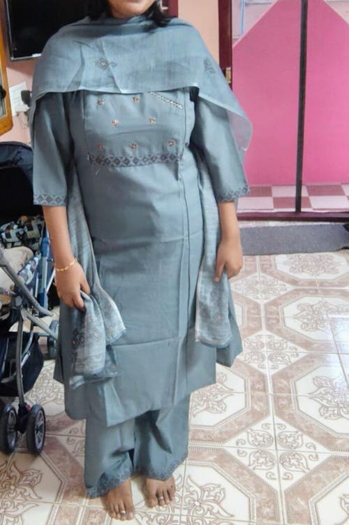 Sinha1 Maternity Dress