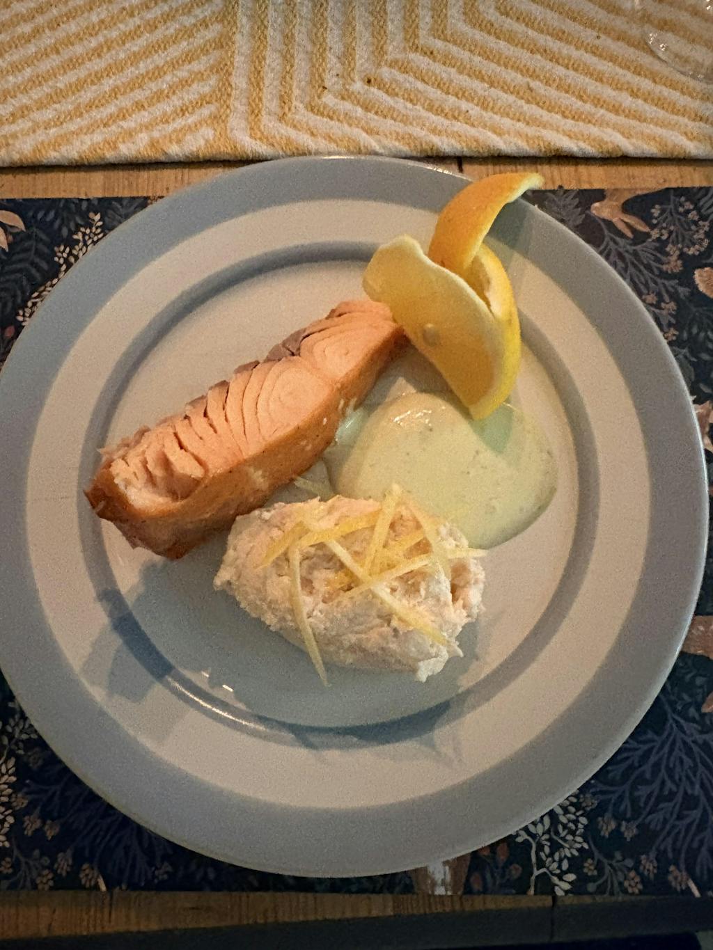 Free Guide to The Pished Fish!