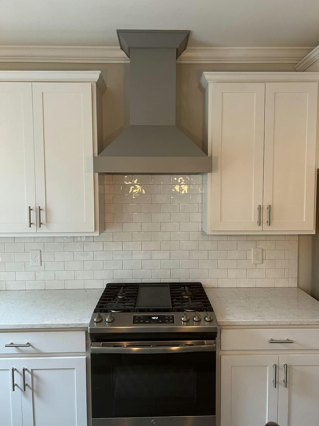 ZLINE Designer Wooden Island Mount Range Hood in Butcher Block (681iW