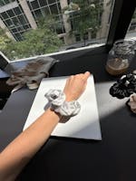 Luxe Mixed Silk Loop Set – Urban Calm (Deep Contrast)