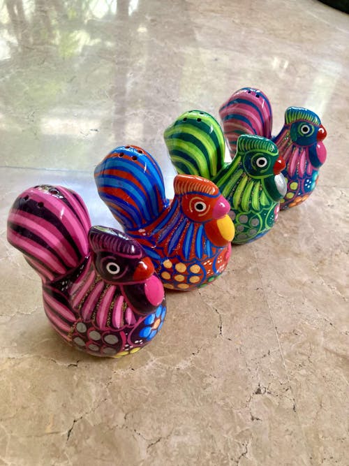 Set of 2 Chicken Salt and Pepper Shakers | Mexican Hand-Painted Guerrero Pottery