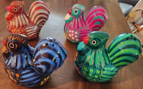 Set of 2 Chicken Salt and Pepper Shakers | Mexican Hand-Painted Guerrero Pottery