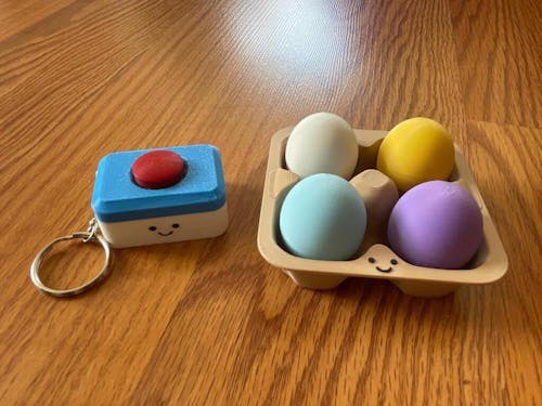 Jolly Clicky Egg Carton