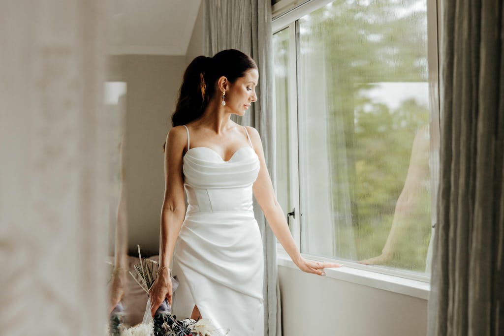 December | Tanzanite Birthstones x Pearls Earrings