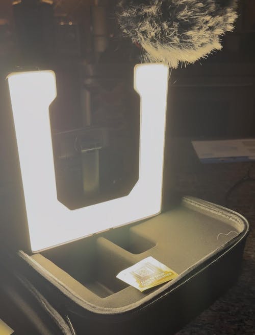 UltraLite Portable Creator Light