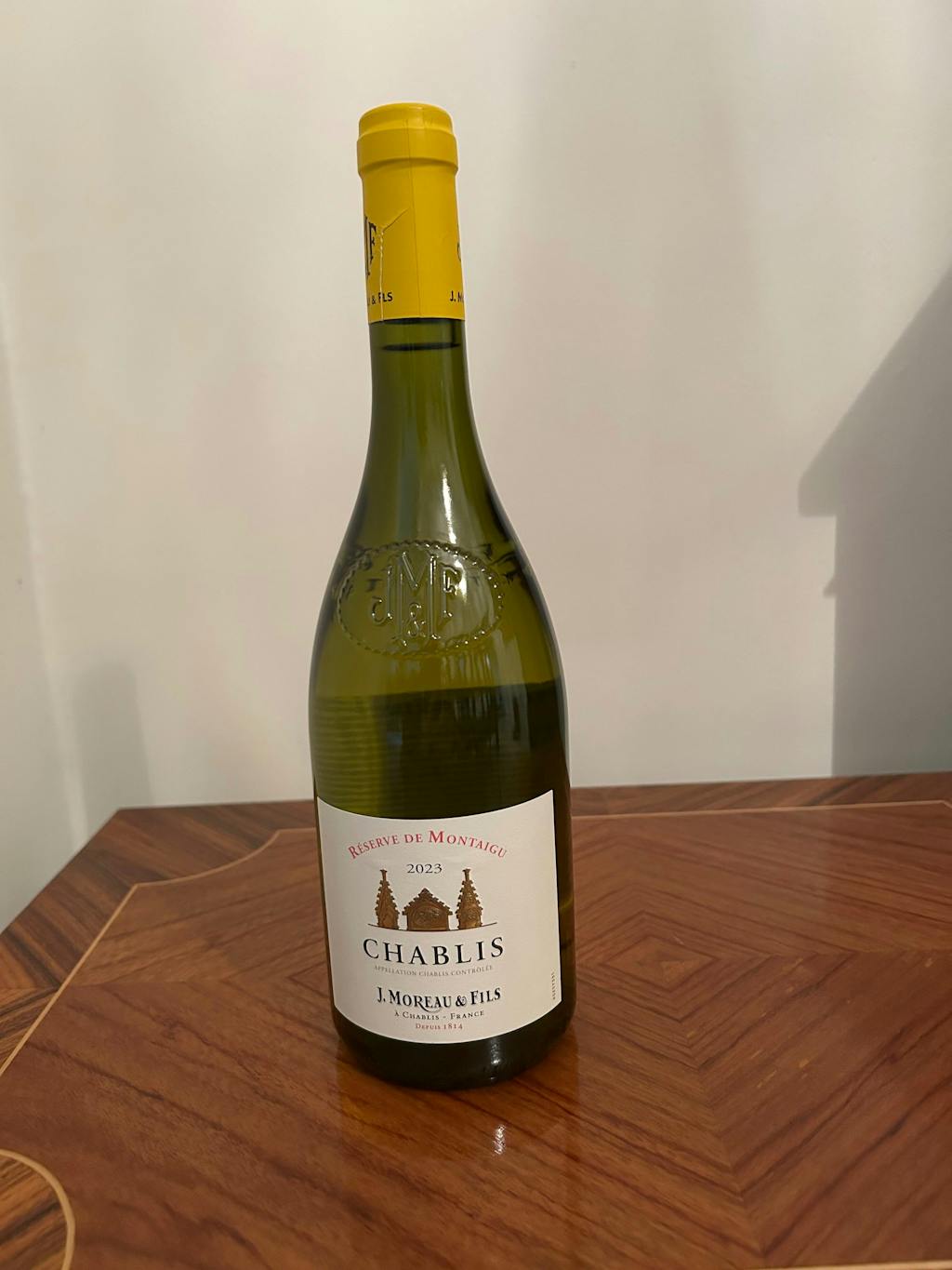 J. Moreau & Fils Chablis Moreau, Reserve de Montaigu