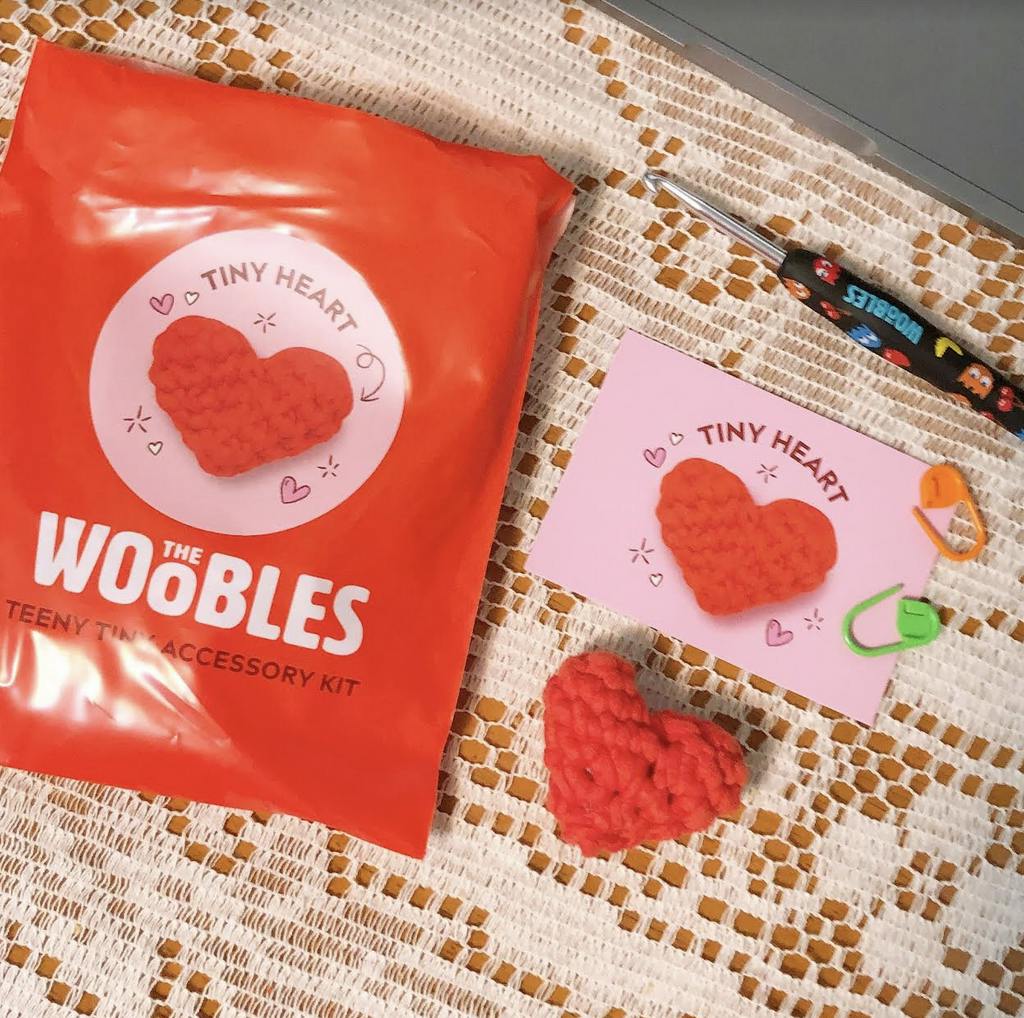 tiny-heart-crochet-kit-the-woobles