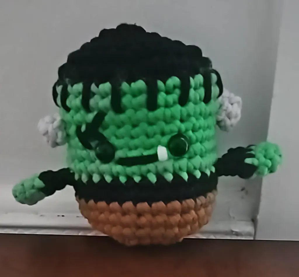 Steve The Frankenstein Woobles Crochet Kit
