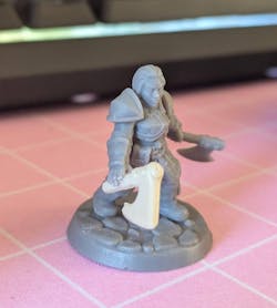 Female Dwarf Warrior | Galaad Miniatures | Fantasy Tabletop Board Games