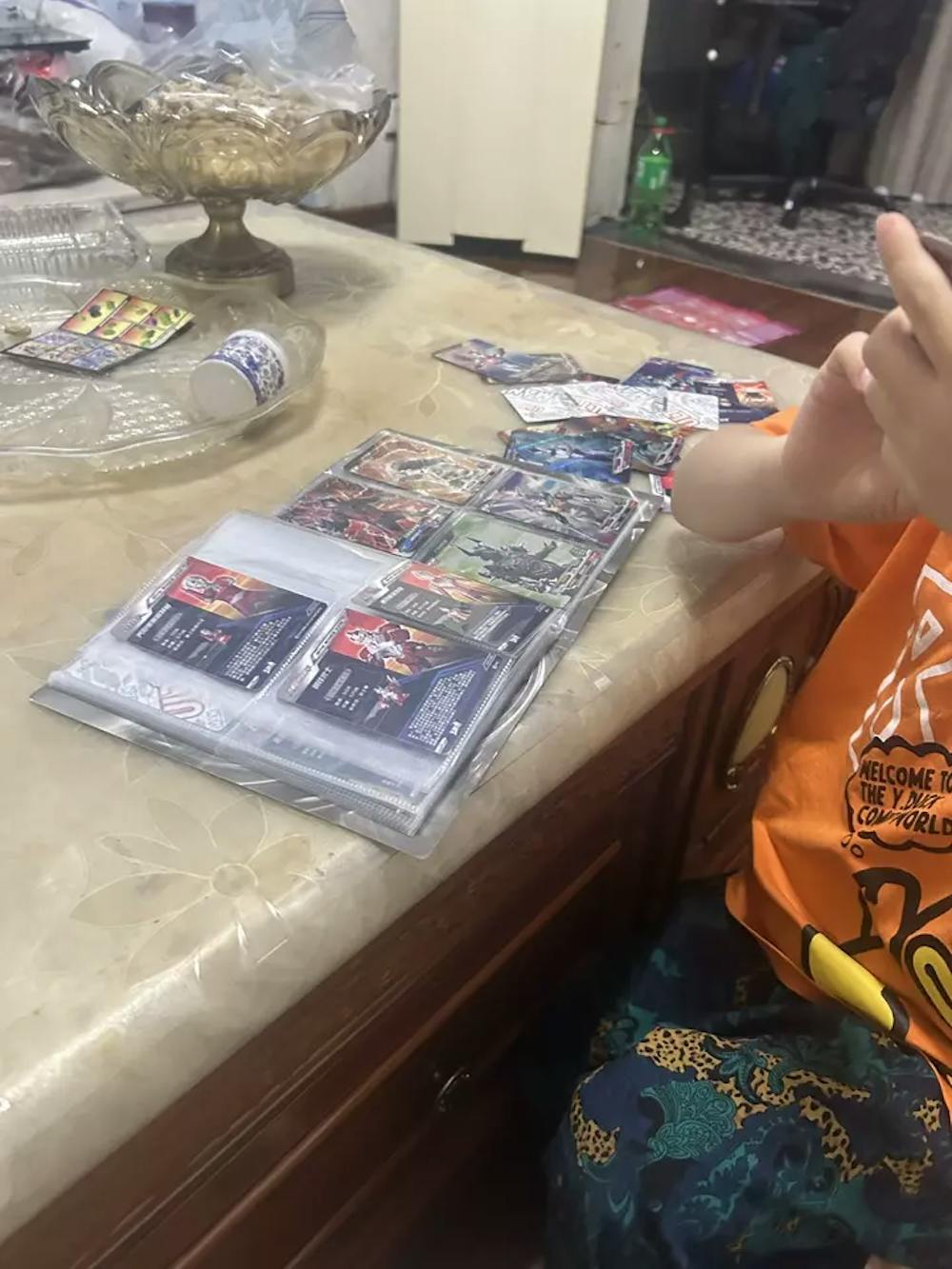 Super Universe Ultraman X Flies Deluxe