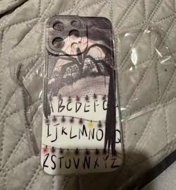 Coque Stranger Things - Mur Alphabet