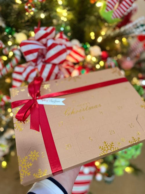 Christmas Advent Calendar 2025 (Pre-órden) + Free  Tealigth Warmer