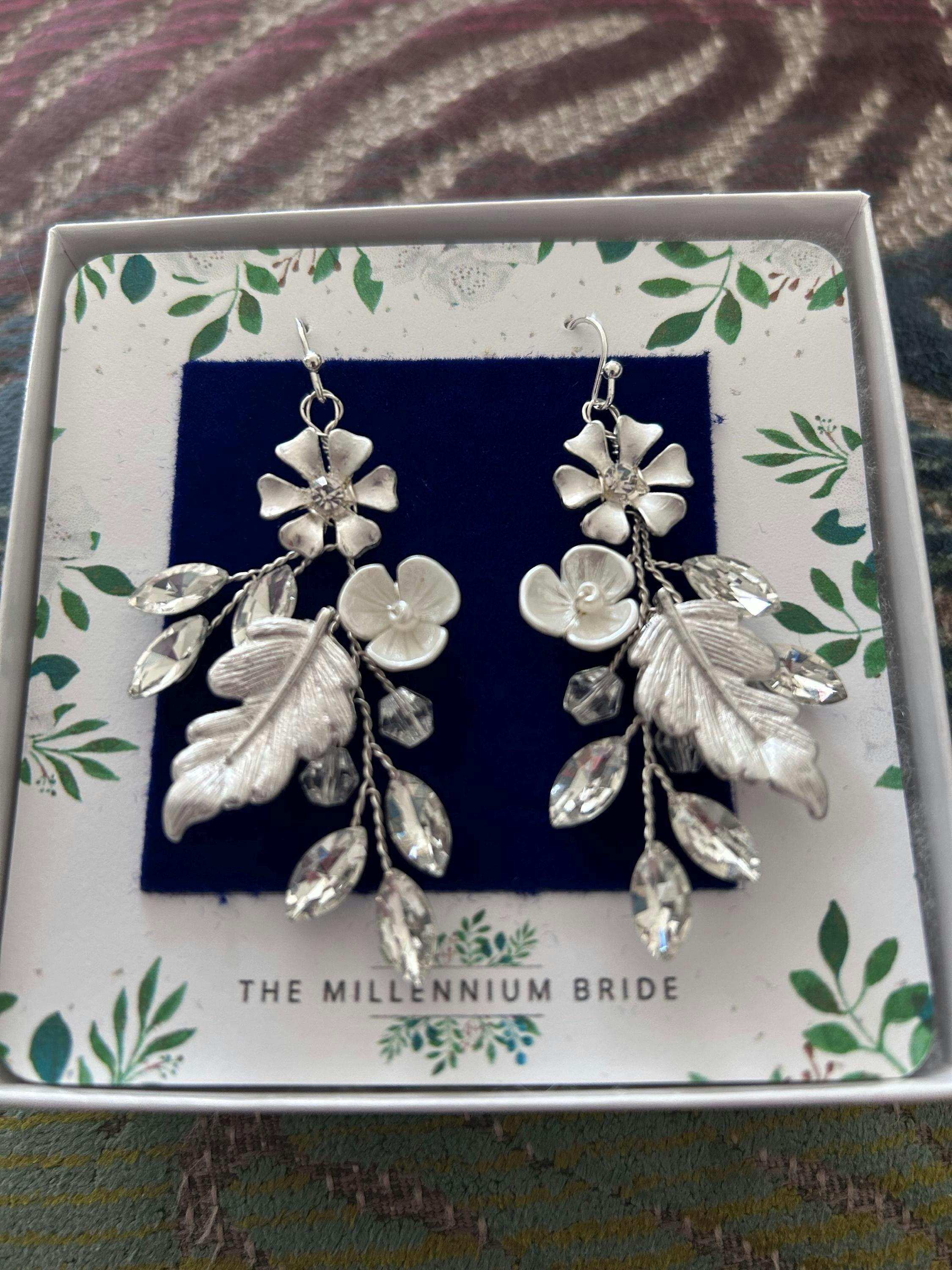 Cubic Zirconia Diamond Floral Pearl drop stud Earrings