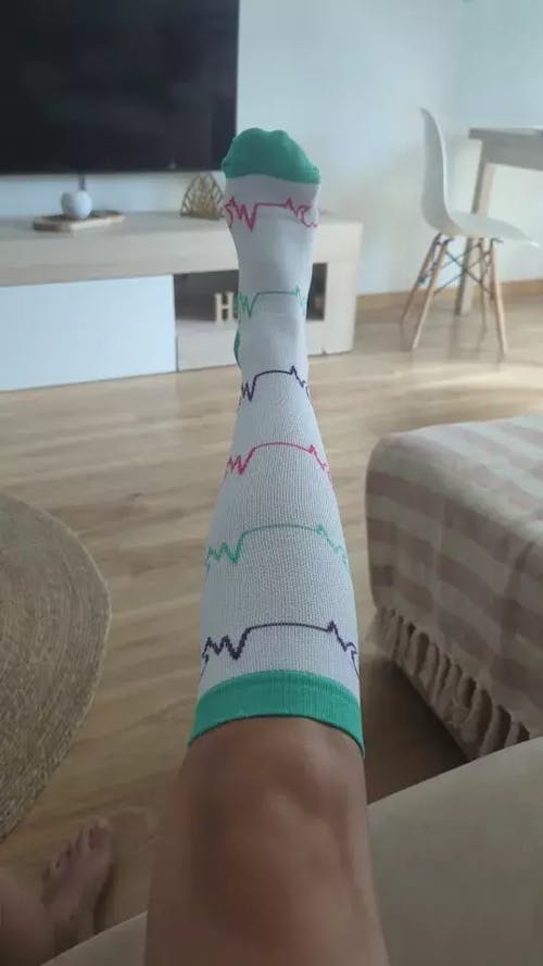 Meia de Compressão Festa das Abelhas