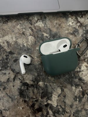Left Replacement AirPod - 3rd Generation - Well Loved