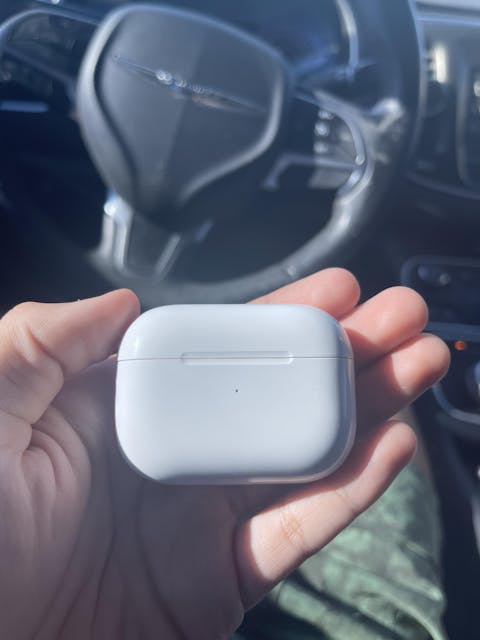 AirPods Pro Replacement Charging Case (1st Generation) - Well Loved