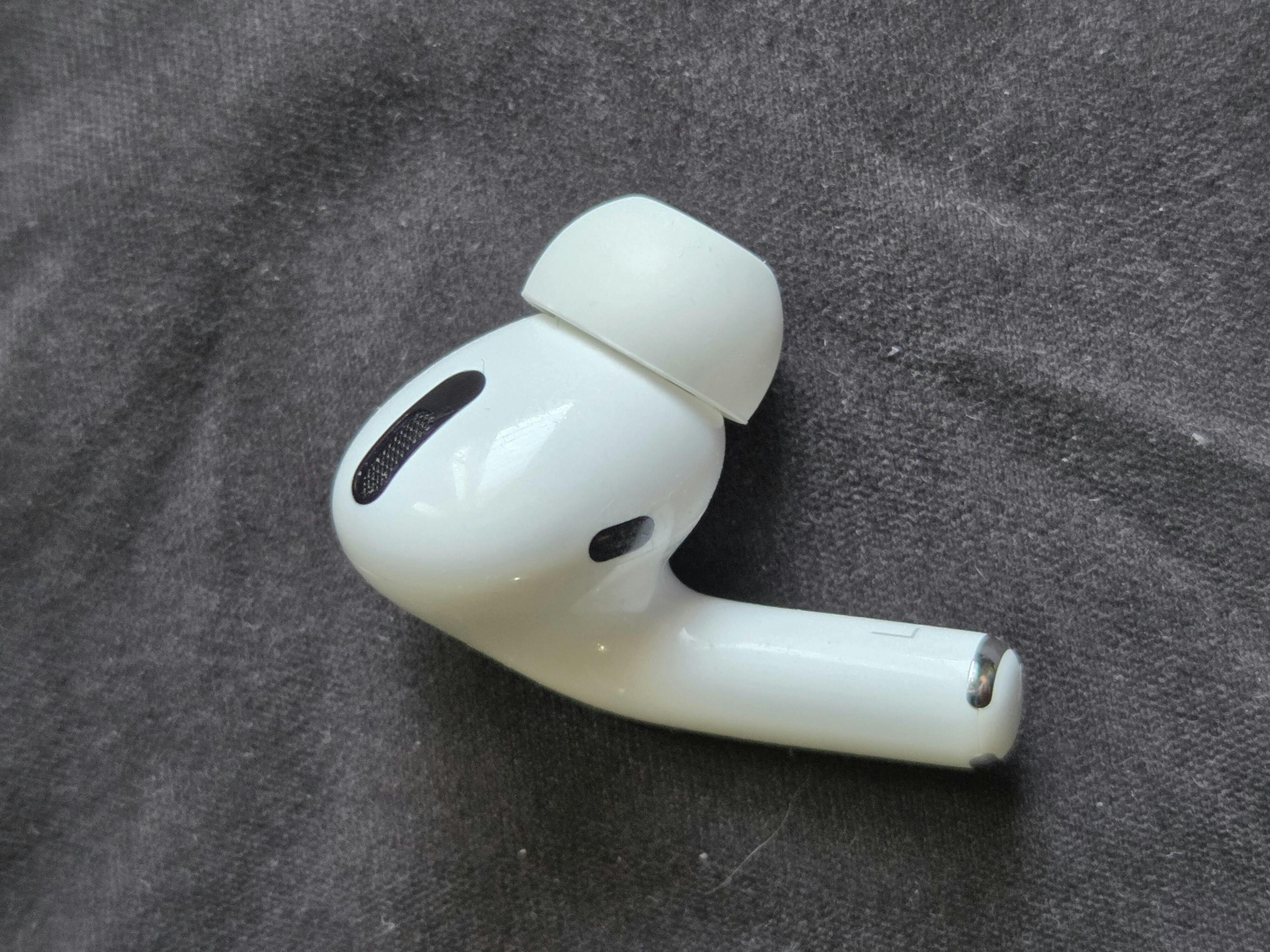 AirPods Pro Replacement AirPod - Left AirPod (1st Generation