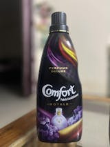 Comfort Perfume Deluxe Royale fabric conditioner, 850 ml TheUShop