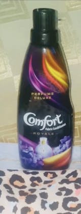 Comfort Perfume Deluxe Fabric Conditioner 850 mL