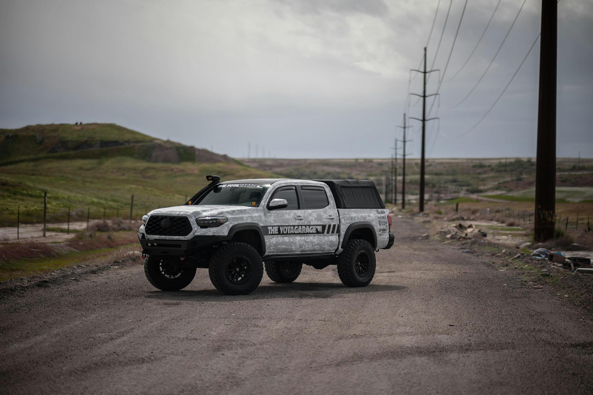 Bestop Supertop 2 - Black Diamond | 2023-2016 Toyota Tacoma | TheYotaGarage